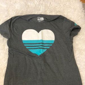 Adidas shirt!! Never worn